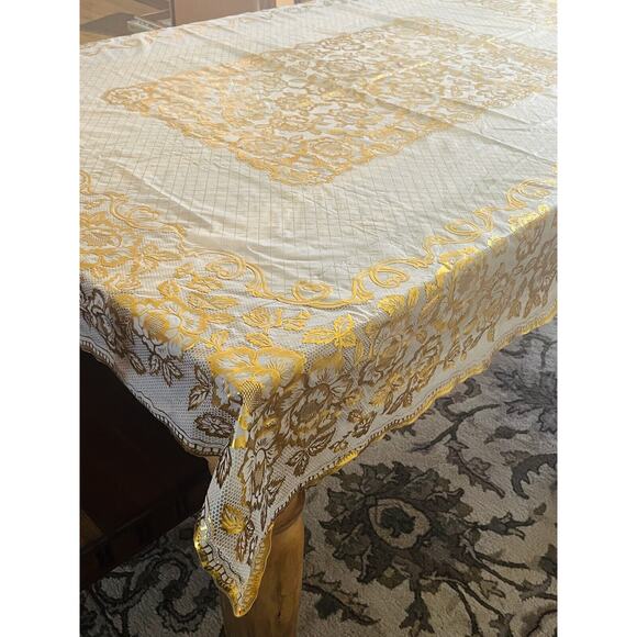 Vintage Vinyl Crochet Lace Table Cover Gold Clear Ivory Tablecloth PVC Plastic - Picture 8 of 16